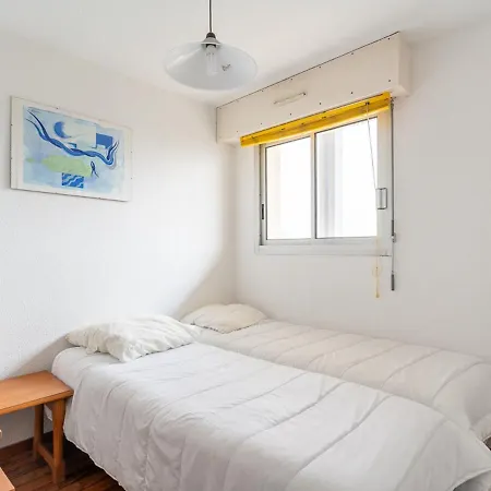 Avec Vue Sur L'ocean, Balcon, Et Confort, A Pour 6 Personnes - Fr-1-50-79 *